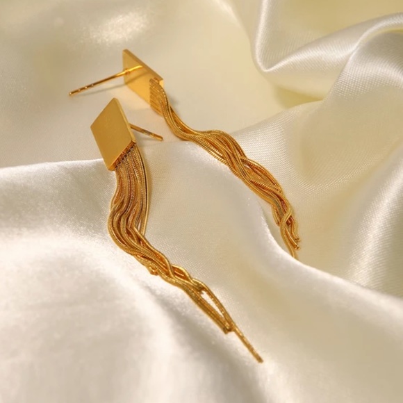 18K Plated Earrings - Picture 5 of 5